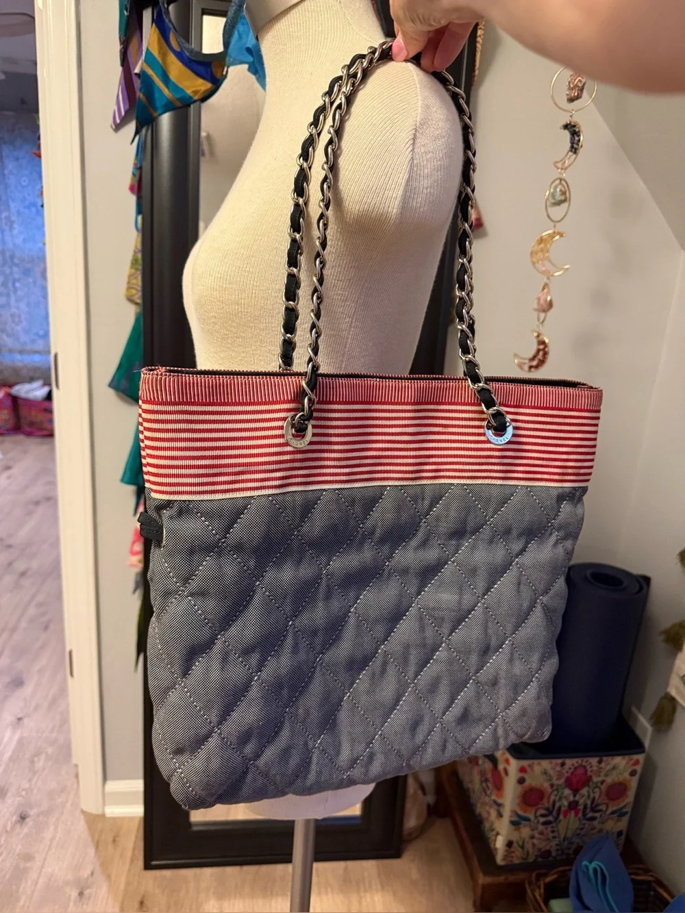 Chanel Gray Denim CC with White and Red 🇺🇸Stripe Quilted Tote 👜